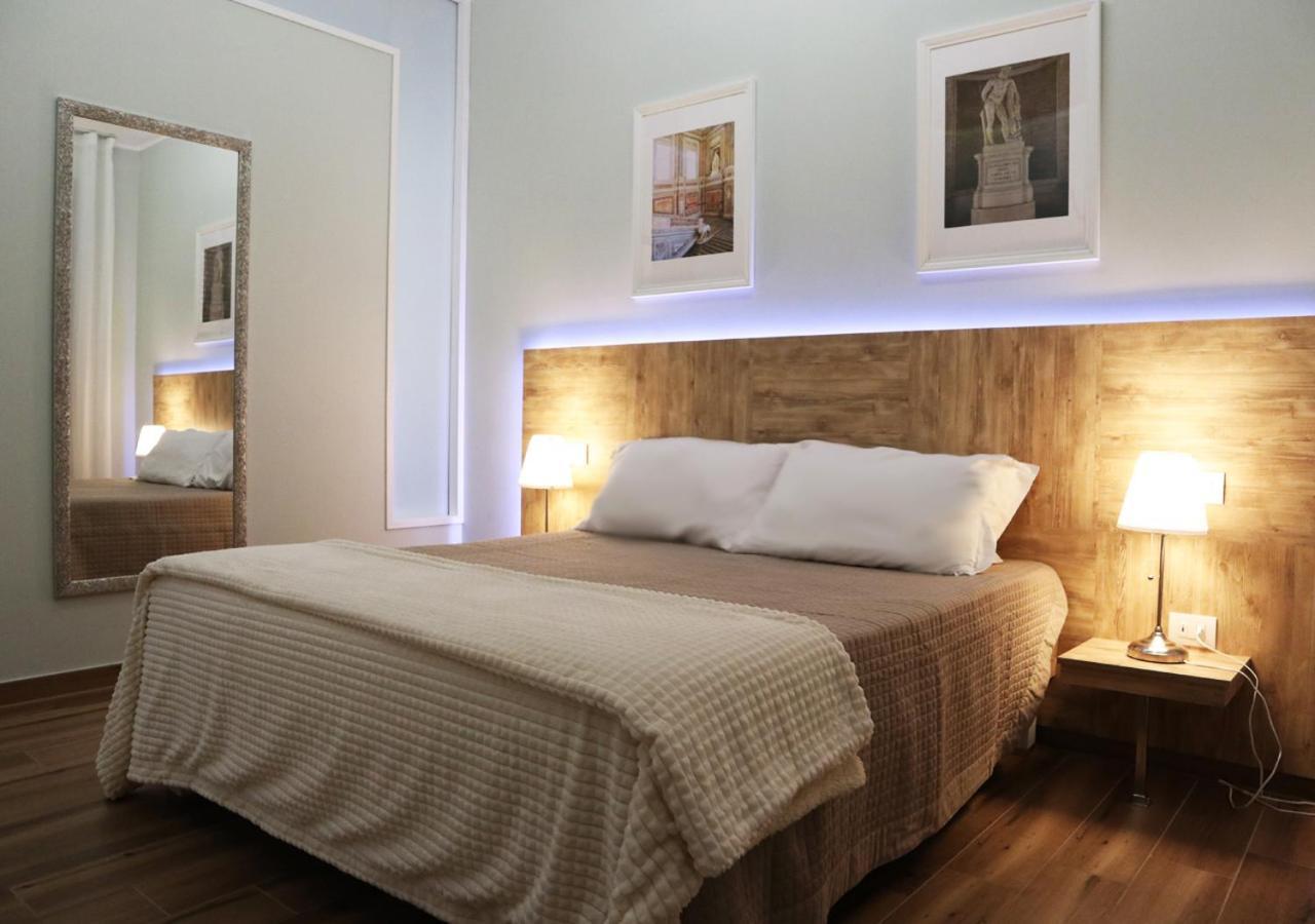 Residenza La Reggia Bed & Breakfast Caserta Dış mekan fotoğraf