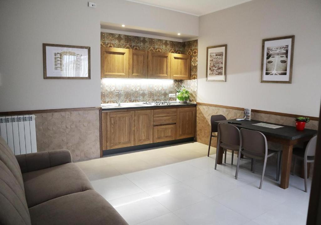 Residenza La Reggia Bed & Breakfast Caserta Dış mekan fotoğraf